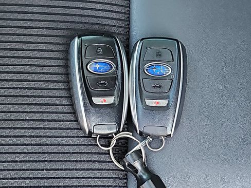 Certified 2024 Subaru Legacy Limited AWD/4WD image 38