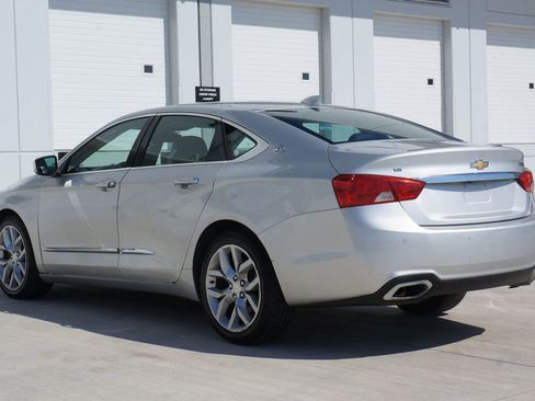 Used 2017 Chevrolet Impala Premier FWD image 9