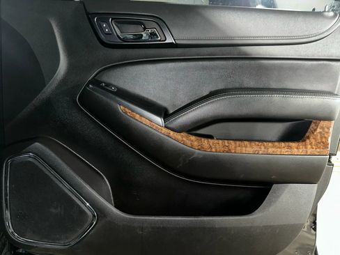 Used 2015 Chevrolet Suburban LTZ image 35