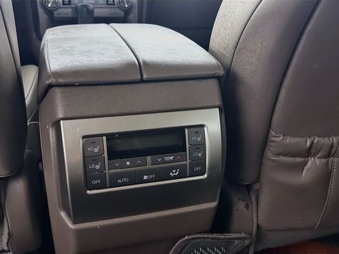 Used 2018 Lexus GX 460 Premium w/ Premium Package AWD/4WD image 26