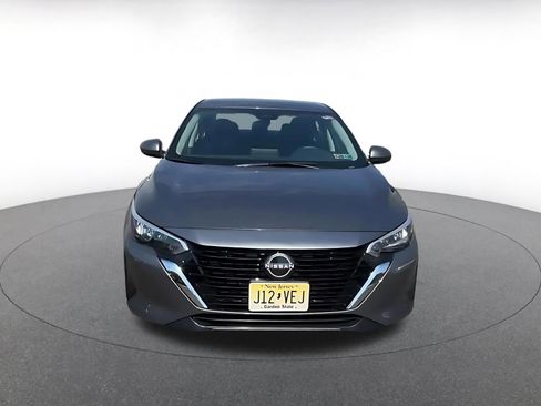 Used 2025 Nissan Sentra SV image 5