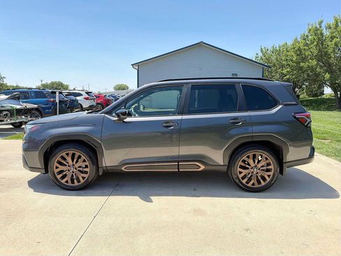 Certified 2025 Subaru Forester Sport AWD/4WD image 3