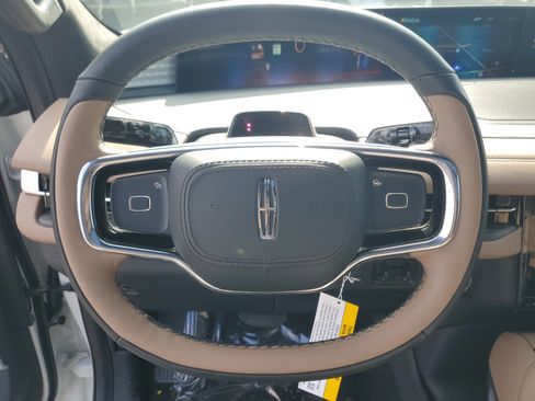 New 2026 Lincoln Navigator L Black Label image 16