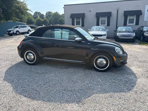 Used 2013 Volkswagen Beetle 2.5 FWD image 30
