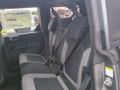 New 2025 Ford Bronco 4-Door image 13