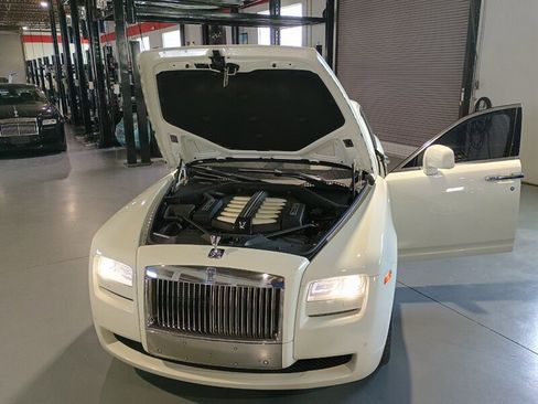 Used 2011 Rolls-Royce Ghost RWD image 40