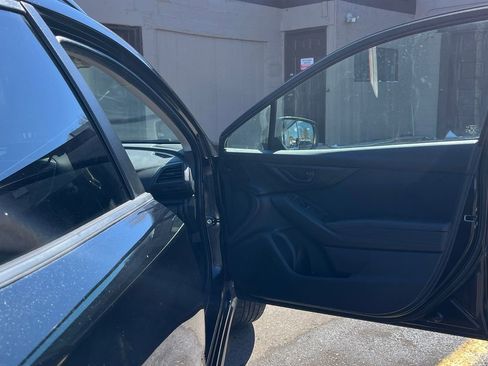 Used 2018 Subaru Crosstrek 2.0i w/ Popular Package #3 image 11