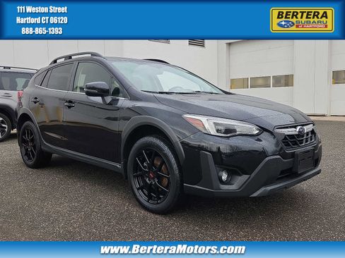 Used 2022 Subaru Crosstrek 2.5i Limited w/ Moonroof Package 2 image 1