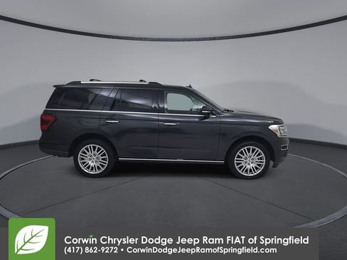 Used 2024 Ford Expedition Limited AWD/4WD image 17