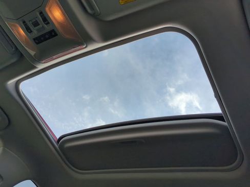 Used 2019 Toyota RAV4 XLE image 21