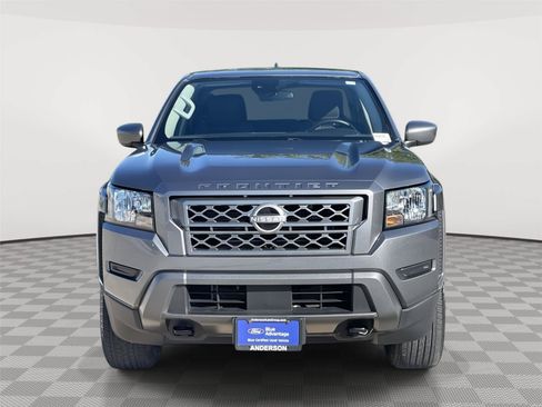 Used 2022 Nissan Frontier SV AWD/4WD image 4