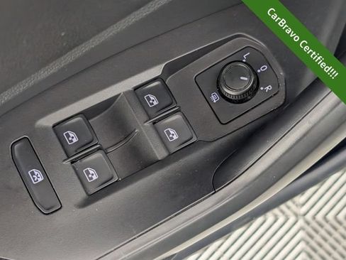 Used 2019 Volkswagen Jetta R-Line FWD image 11