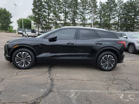 Used 2024 Chevrolet Blazer EV LT AWD/4WD image 4