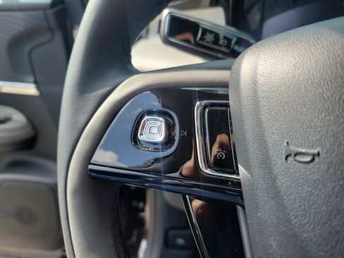 Certified 2023 Lincoln Corsair FWD image 16