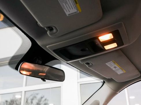 Used 2018 RAM 3500 Tradesman w/ Chrome Appearance Group image 24