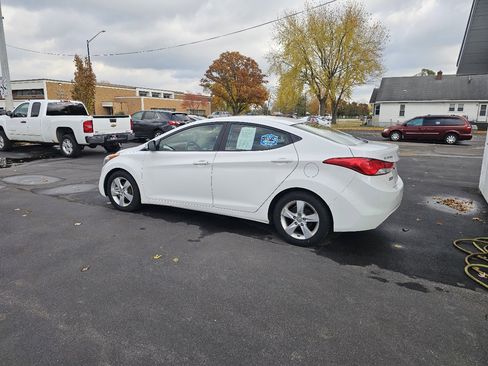 Used 2013 Hyundai Elantra GLS image 6