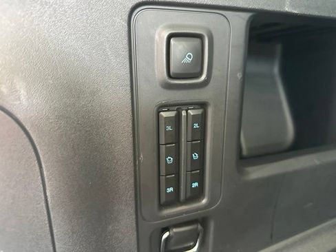 Used 2025 Ford Expedition Max Platinum w/ Driver's Package AWD/4WD image 34