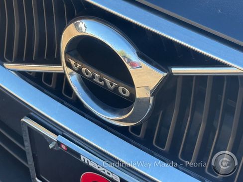 Used 2019 Volvo S60 T5 Momentum w/ Premium Package image 32