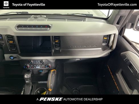 Used 2023 Ford Bronco Badlands AWD/4WD image 17