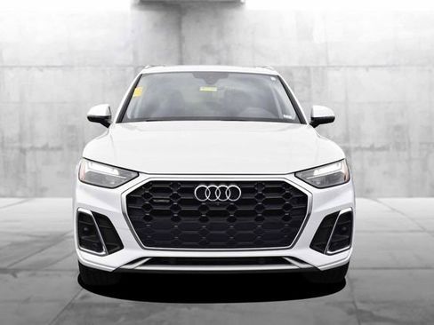 Used 2022 Audi Q5 2.0T Premium Plus w/ Premium Plus Package AWD/4WD image 4