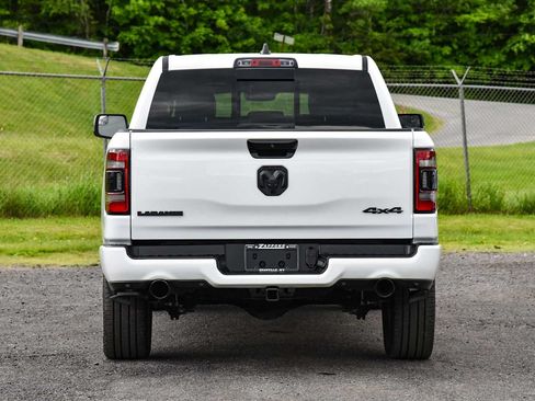 Used 2024 RAM 1500 Laramie AWD/4WD image 4