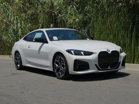 New 2026 BMW 430i Coupe w/ M Sport Package image 2