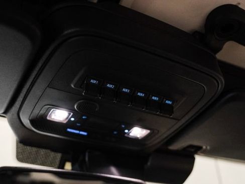 Used 2025 Ford Bronco Heritage Edition image 57