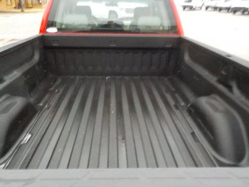 Used 2011 Chevrolet Silverado 1500 W/T image 5