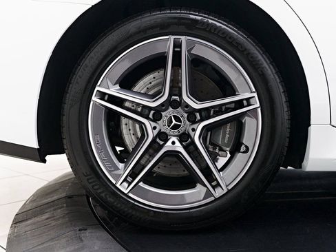 Used 2024 Mercedes-Benz S 580e 4MATIC Sedan image 23