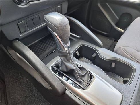 Used 2023 Nissan Frontier SV RWD image 12