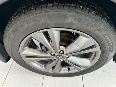 Used 2023 Nissan Murano Platinum image 23