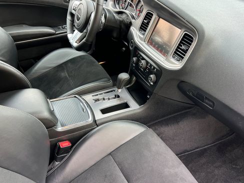 Used 2014 Dodge Charger SRT8 Super Bee w/ Satin Vapor Edition image 15