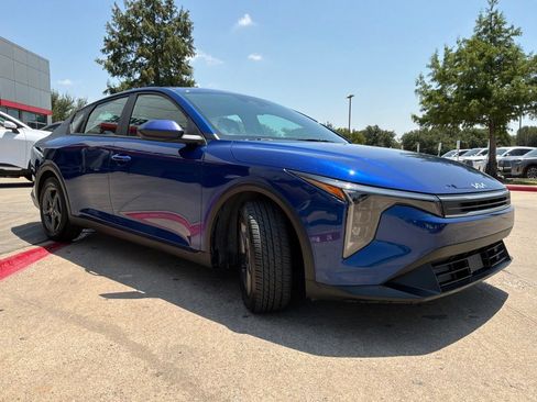 Used 2025 Kia K4 FWD image 4
