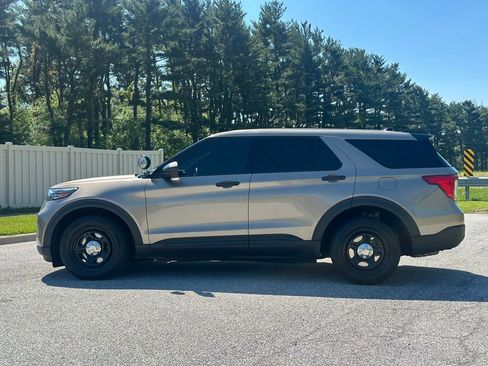 Used 2020 Ford Explorer 4WD Police Interceptor image 4