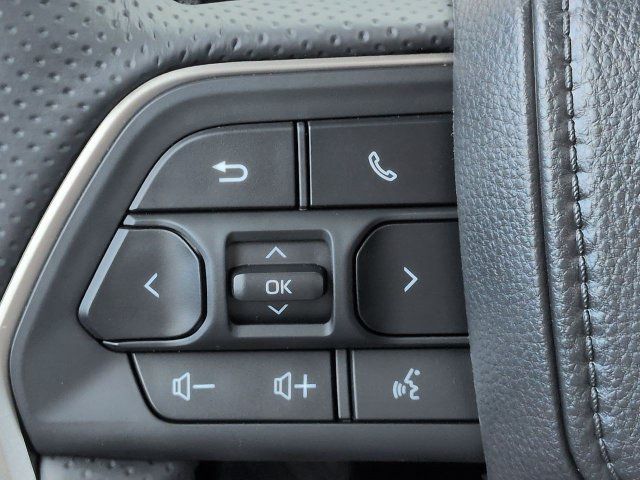 Used 2026 Toyota 4Runner Platinum AWD/4WD image 25