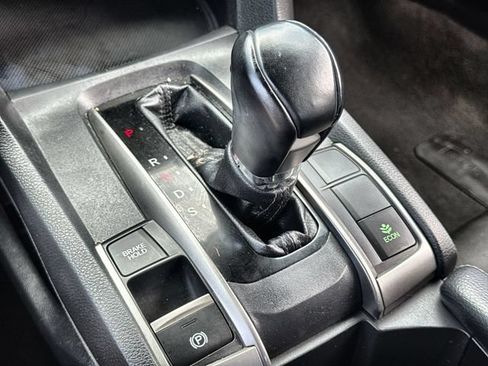 Used 2021 Honda Civic Sport image 19