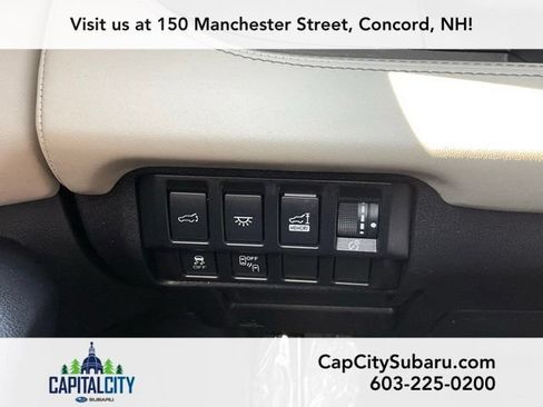 Used 2021 Subaru Ascent Limited AWD/4WD image 30