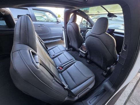 Used 2022 Tesla Model X AWD/4WD image 18