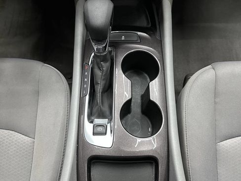 Used 2023 Chevrolet Malibu LS image 24