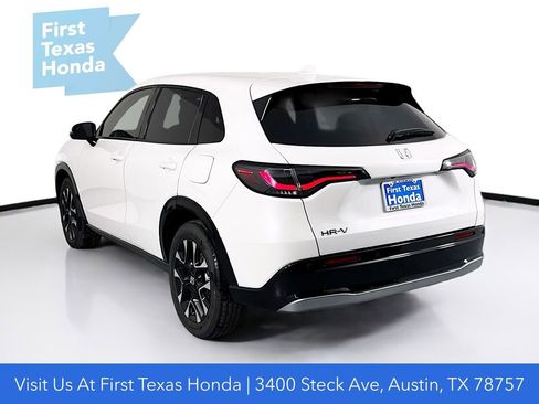 Used 2026 Honda HR-V EX-L image 6