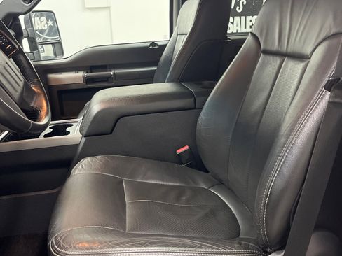 Used 2013 Ford F250 Lariat w/ Chrome Pkg image 23