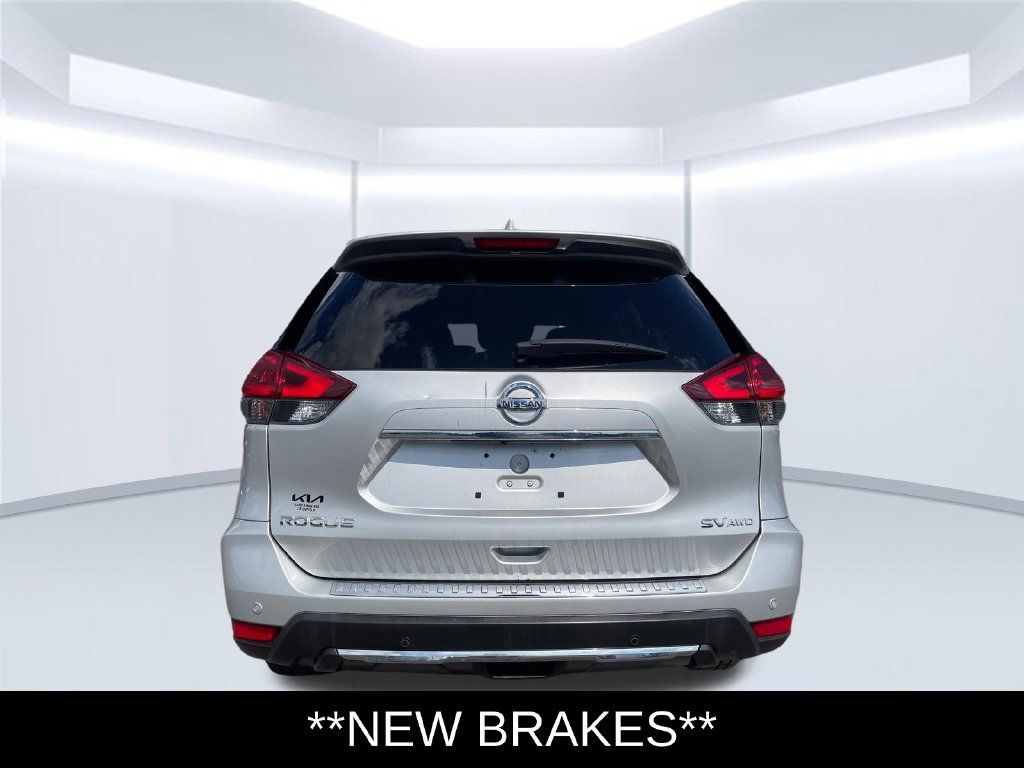 Used 2019 Nissan Rogue SV w/ Premium Package AWD/4WD image 5