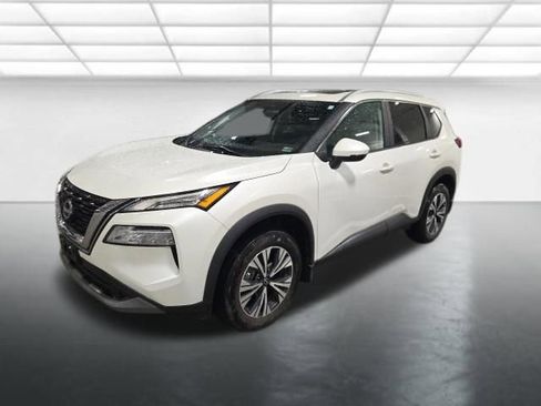 Used 2023 Nissan Rogue SV w/ SV Premium Package AWD/4WD image 9