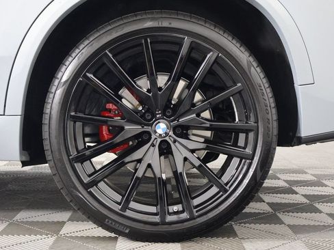 Used 2026 BMW X5 sDrive40i w/ M Sport Package RWD image 16