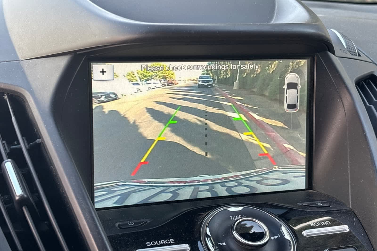 Used 2019 Ford Escape Titanium FWD image 22