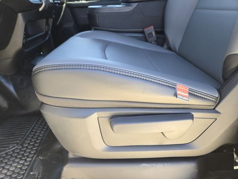 New 2026 RAM 2500 Tradesman w/ Chrome Appearance Group image 18