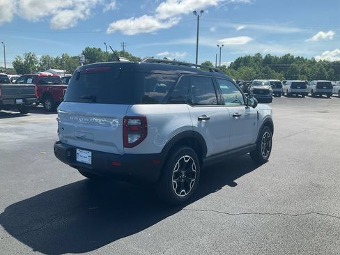 New 2026 Ford Bronco Sport Outer Banks w/ Outer Banks Tech Package+ AWD/4WD image 5