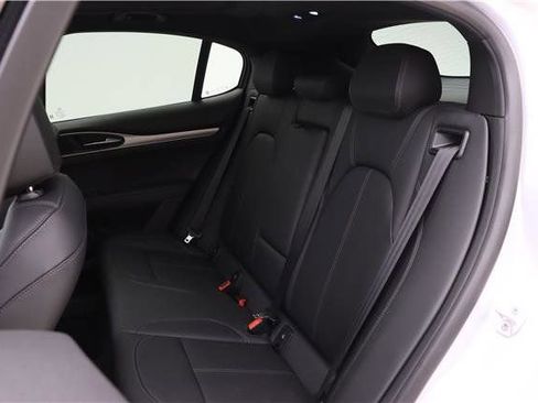 New 2024 Alfa Romeo Stelvio Ti AWD/4WD image 11
