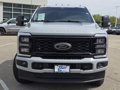 Used 2025 Ford F250 Lariat w/ Black Appearance Package AWD/4WD image 2