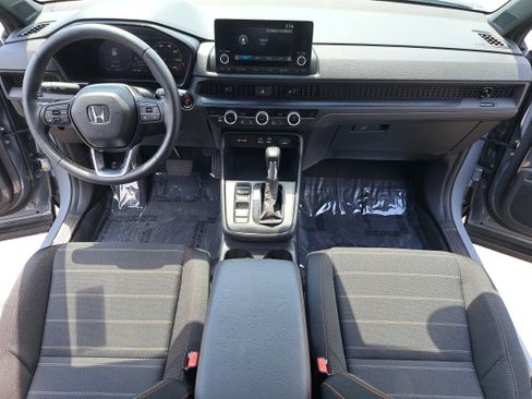 Used 2025 Honda CR-V Sport image 9